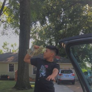 Meet your Posher, Kevin